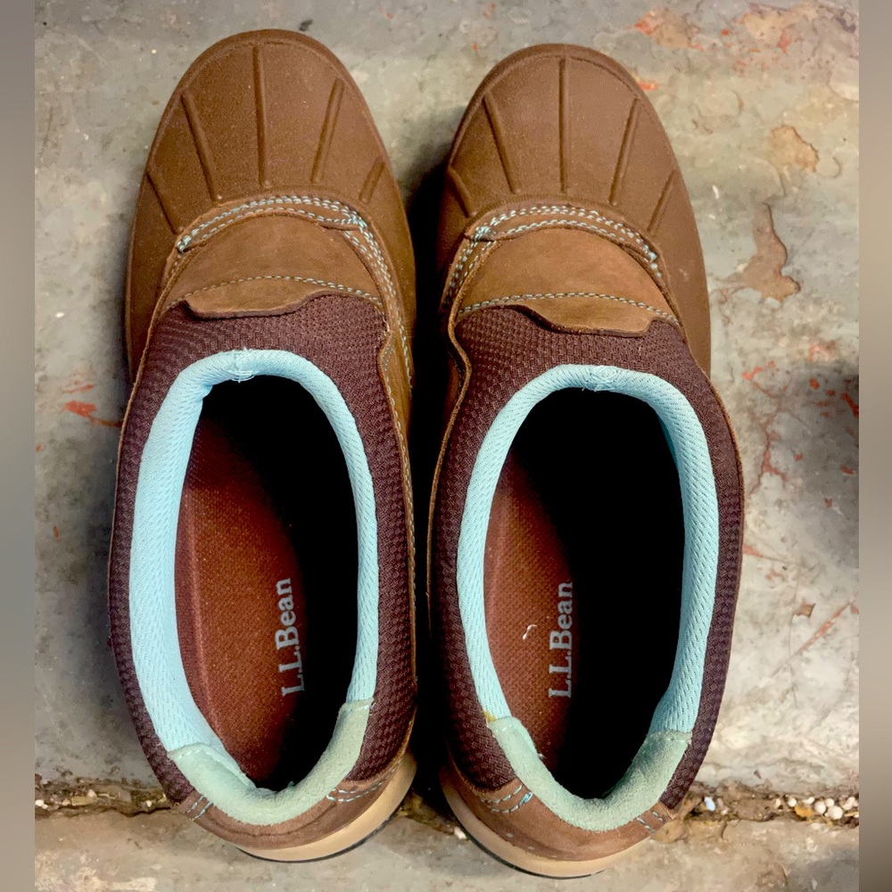 LL Bean chukka slip on’s